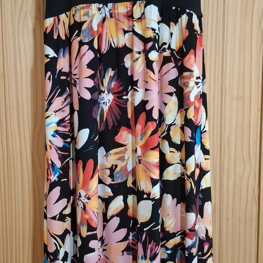 London Times Floral Maxi Dress. Size 12. - Picture 3 of 5